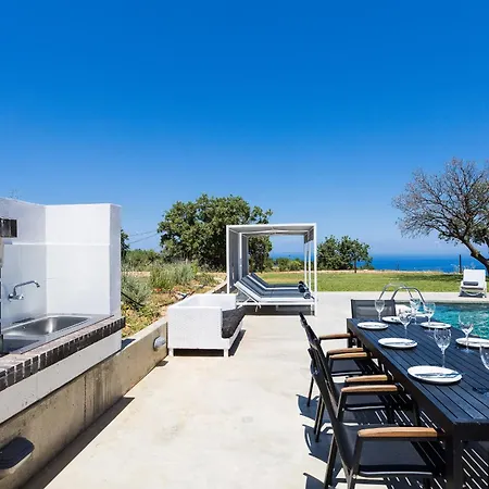Villa O2 With Private Heated Pool Gallos