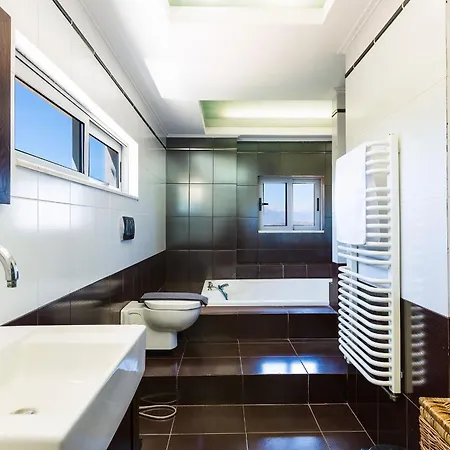Villa O2 With Private Heated Pool *